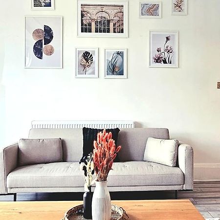 Spacious Haven With Free Parking غلاسغو المظهر الخارجي الصورة
