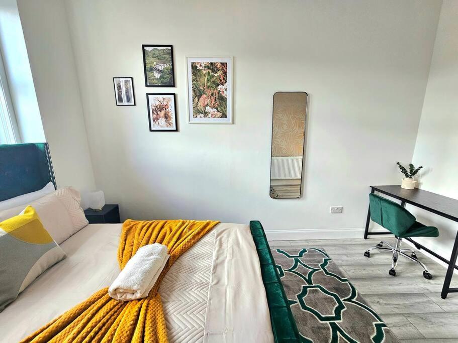 Spacious Haven With Free Parking غلاسغو المظهر الخارجي الصورة
